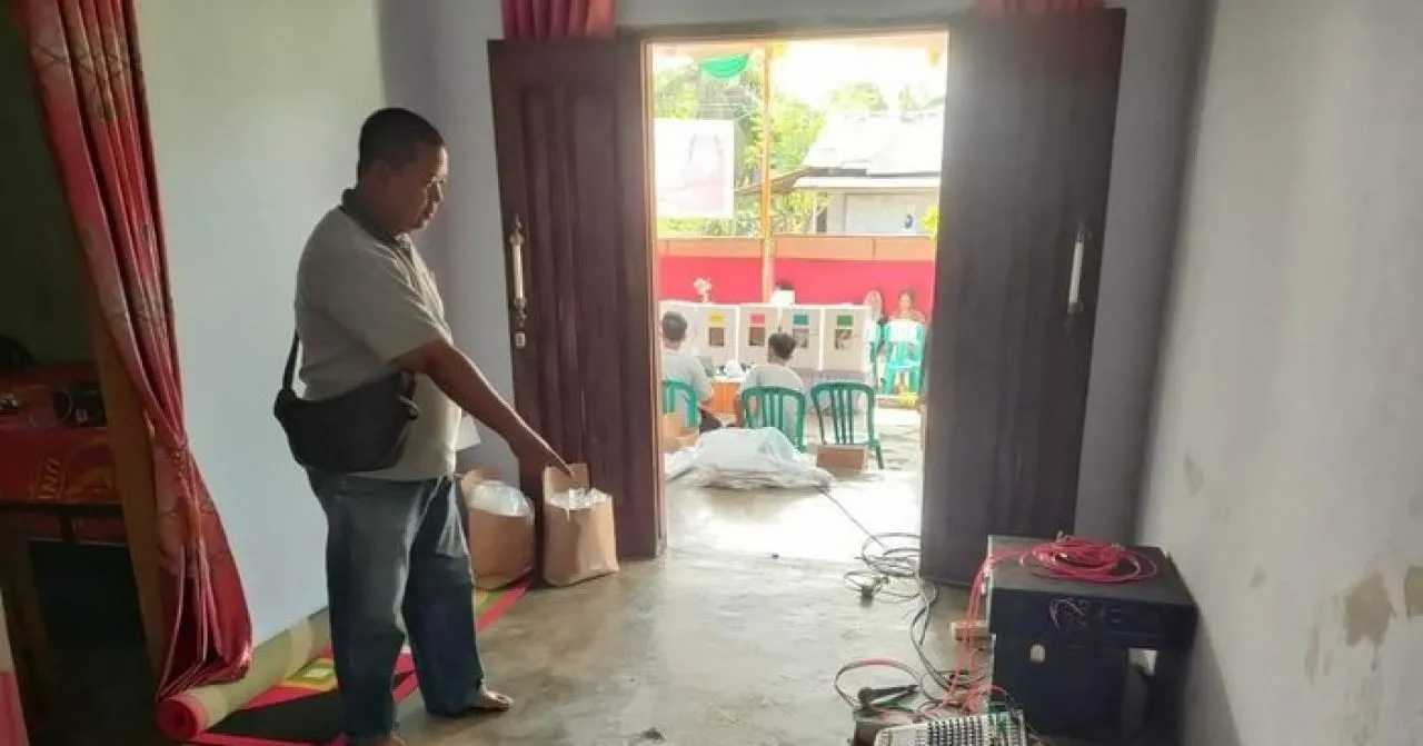 Cek Mikrofon, Anggota PPS di Jember Tewas Tersengat Listrik