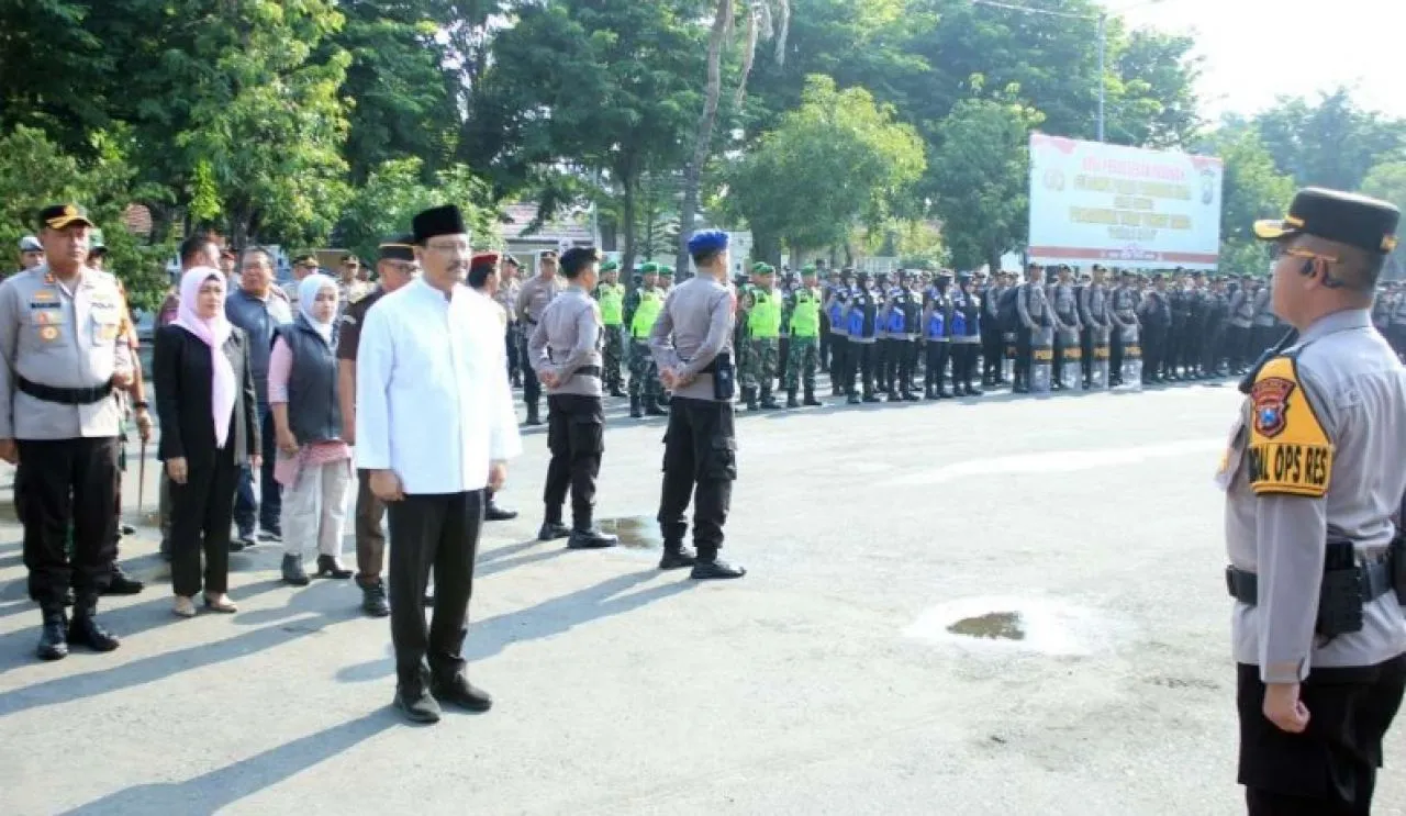 Gus Ipul Ajak Insan Pendidik Cetak Prestasi Gemilang