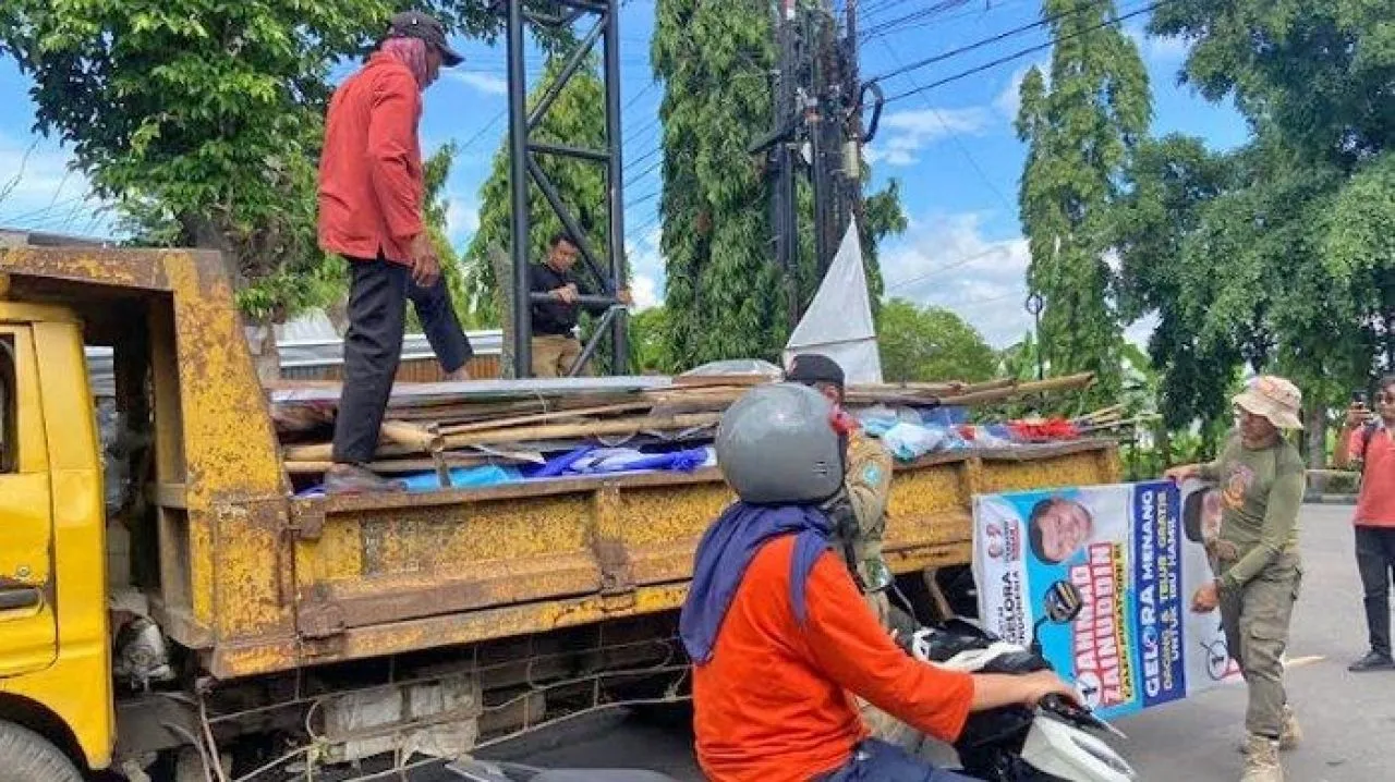 Langgar Aturan, Ribuan APK di Ponorogo Ditertibkan