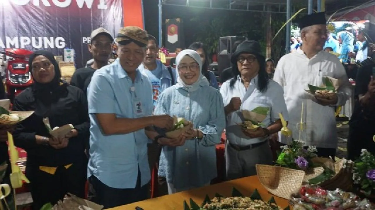 Tadi, Kakak Ipar dan Adik Bungsu Jokowi, Kampanyekan Gibran