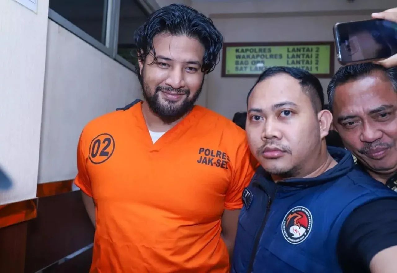 Diduga Masalah Nafkah, Ammar Zoni Jual Akun Instagram Berfollower 8,6 Juta