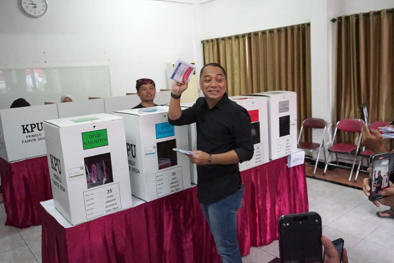 Wali Kota Eri Cahyadi Sampaikan Pesan Jurdil untuk Warga Surabaya