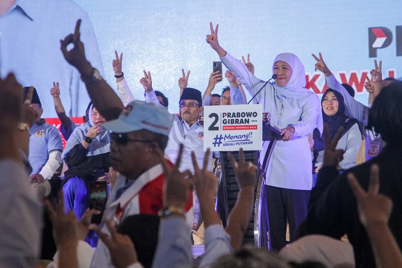Apel Akbar TKD Jatim Prabowo-Gibran, Khofifah Minta Relawan Jaga TPS