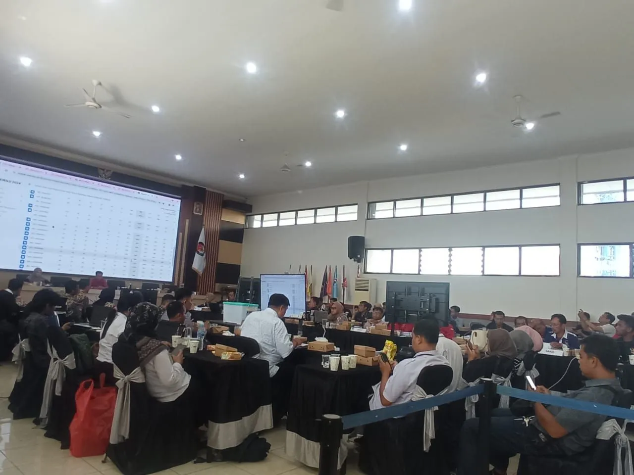 28 Kecamatan Tuntas, KPU Surabaya Siap Ngebut Setor Data Rekapitulasi ke Provinsi