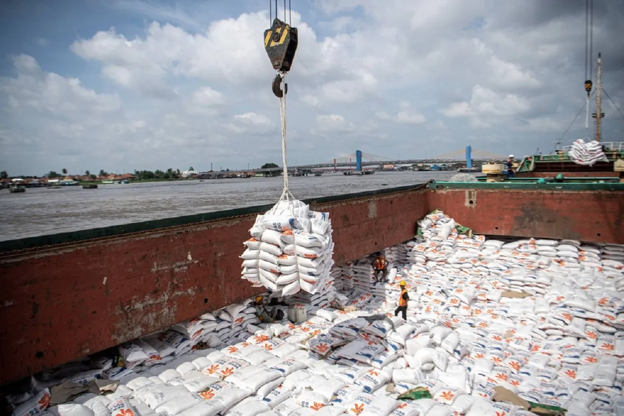 Penuhi Pasokan CBP, 27 Ribu Ton Beras Impor Vietnam Siap Didistribusikan