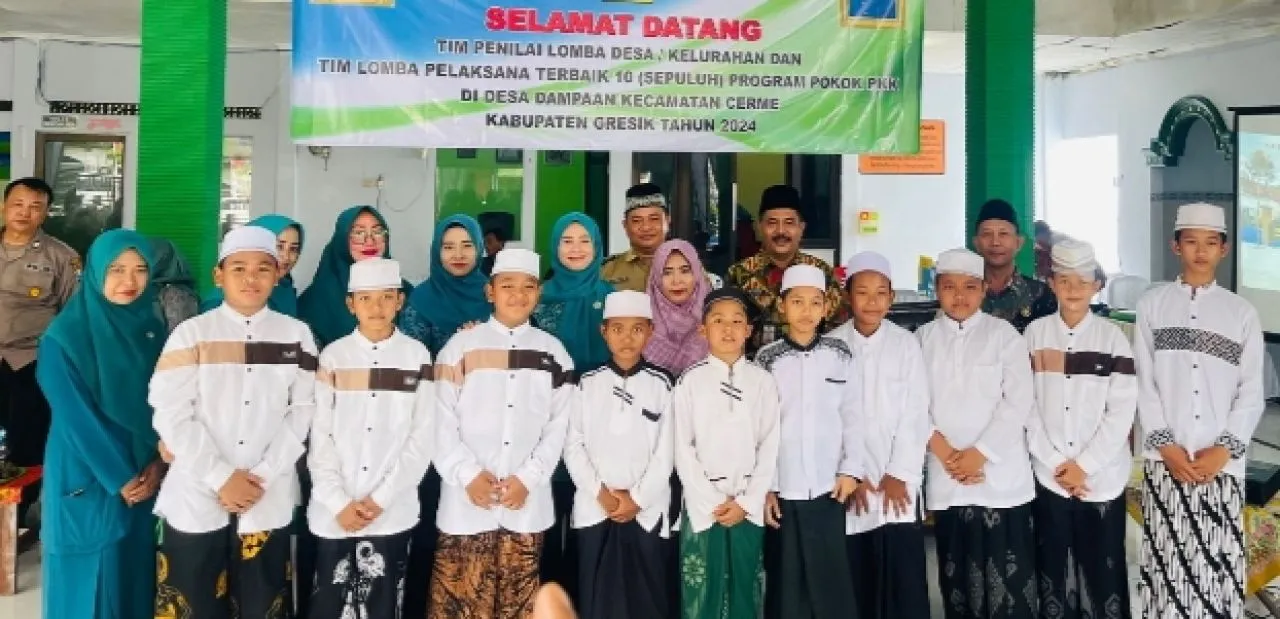 Ketua PKK Gresik Kunjungi Desa Dampaan Cerme sebagai Nominator Desa Pelaksana 10 Program PKK