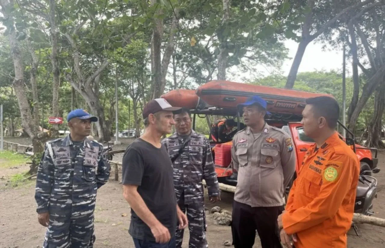 WNA Asal Australia Hilang saat Berselancar