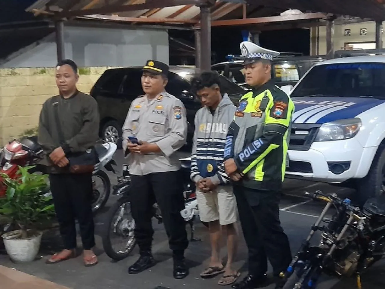 Tabrak Pemotor saat Balap Liar, Diamankan