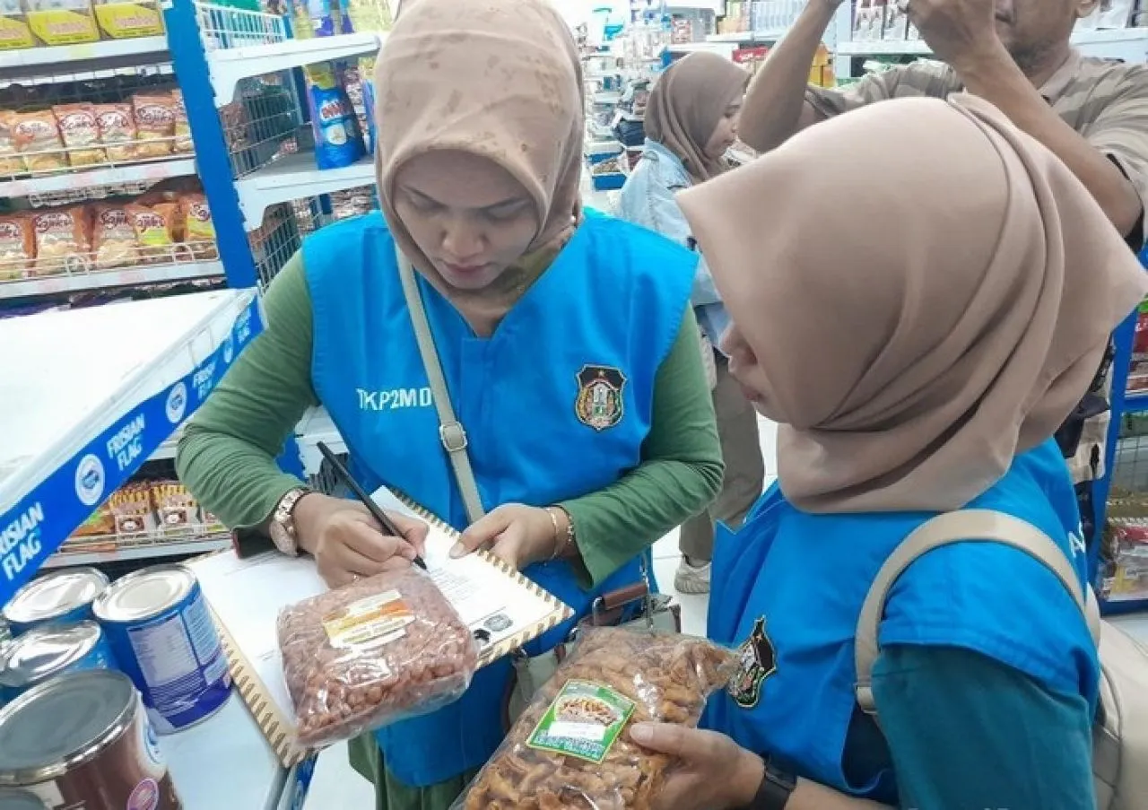 TKP2MO Kota Blitar Sidak Mamin Jelang Lebaran