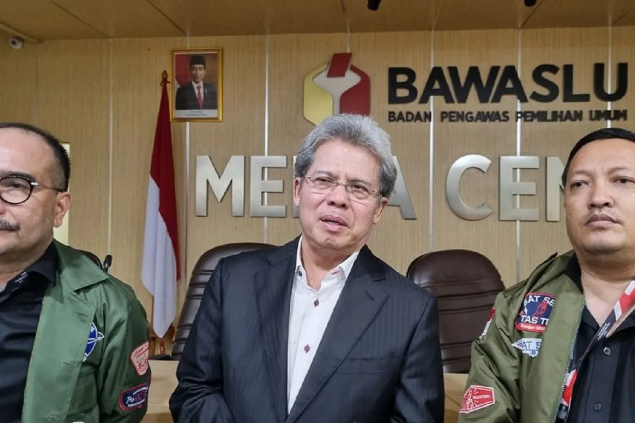 Baca juga : Usai Timnas AMIN, TPN Ganjar-Mahfud Ajukan Gugatan ke MK: Kita Siapkan Berkas Bukti dan 30 Saksi