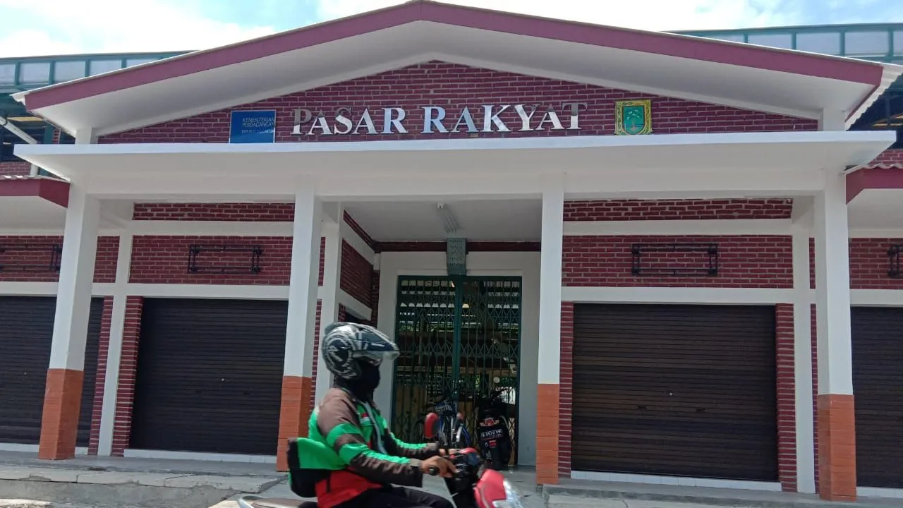 Pasar Takjil Ketidur, Upaya Pj Wali Kota Ali Kuncoro Promosikan Aneka Kuliner Kota Mojokerto