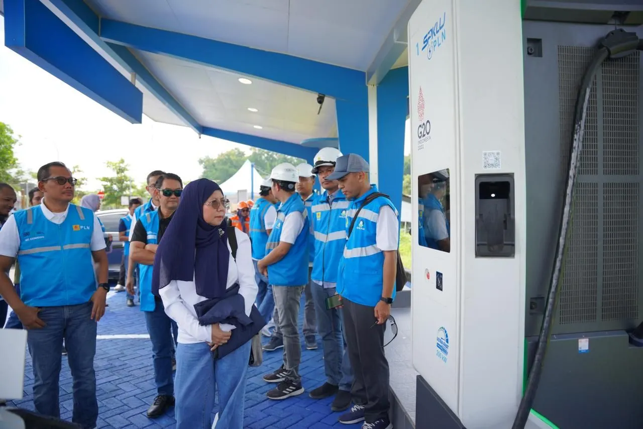 Sambut  Idul Fitri, PLN Tambah 23 Unit SPKLU di Sepanjang Tol Ngawi - Situbondo