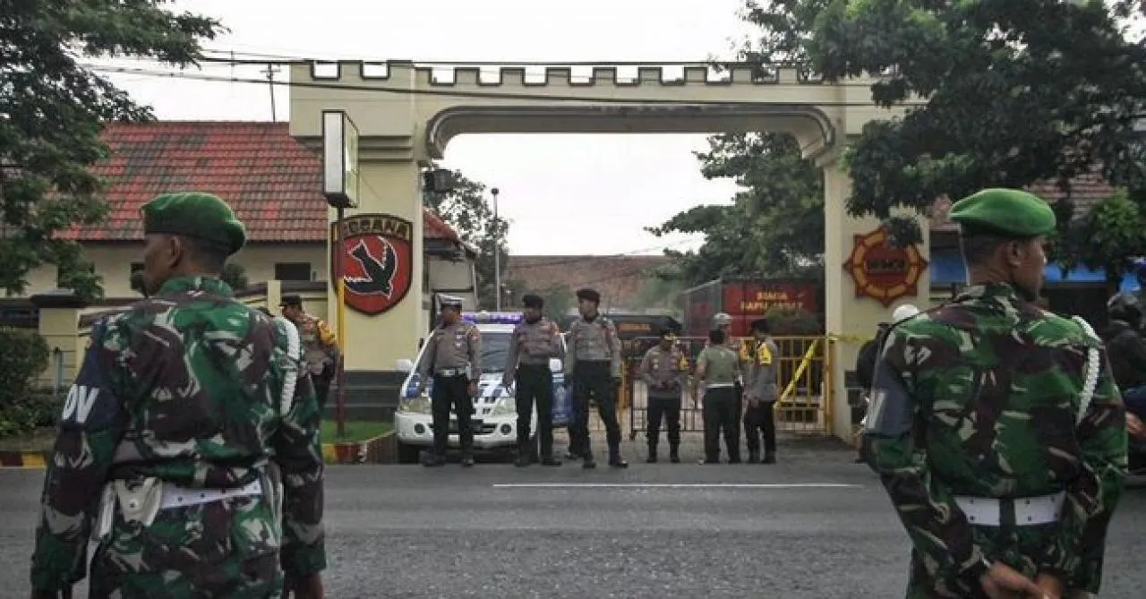 Bom Bondet dan Bubuk Petasan Meledak di Mako Brimob