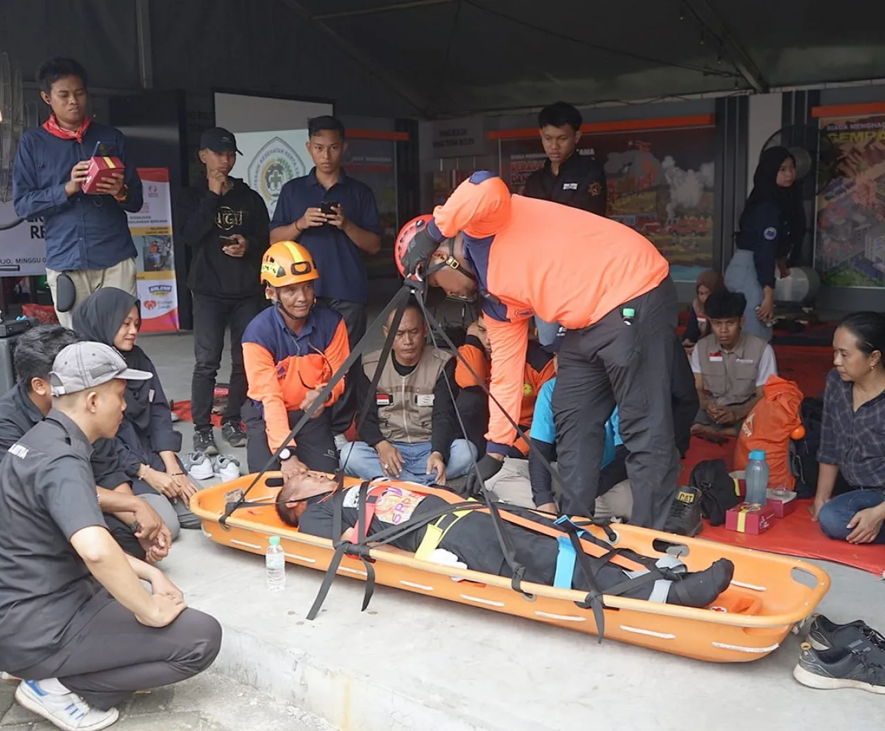 Baca juga : Perkuat Kolaborasi, BPBD Jatim Gandeng SRPB Gelar Pelatihan Vertical Rescue dan Dapur Umum