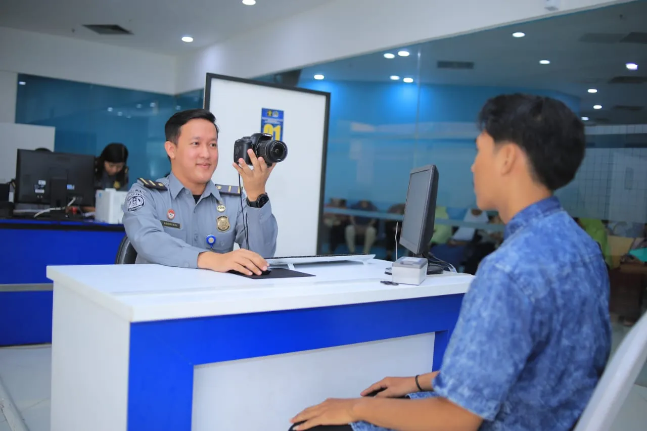 Sidak Mamin,TPID Jombang Temukan Makanan Kadaluarsa dan Tak Berizin di Afco