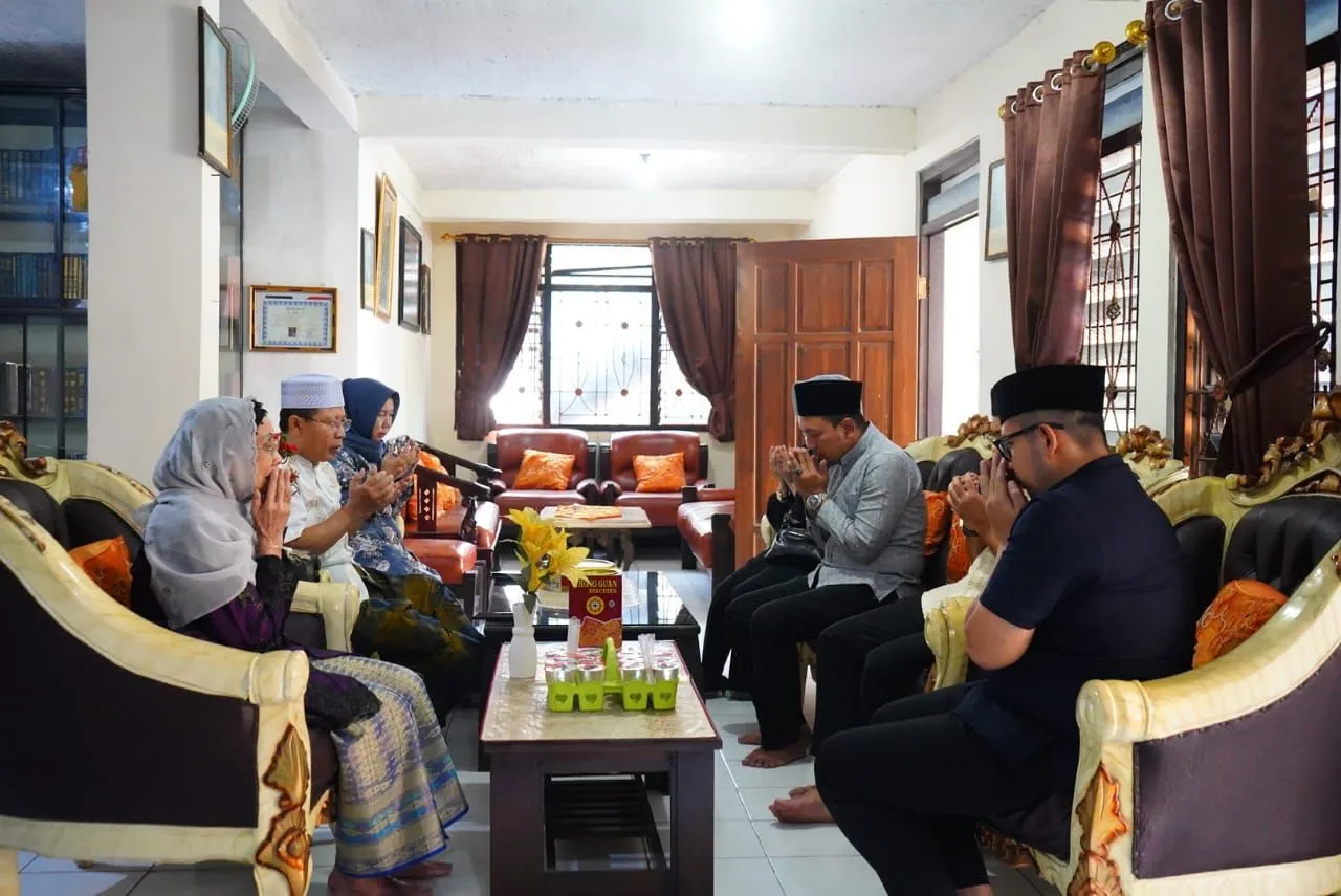 Baca juga : Pj Wali Kota Ali Kuncoro Sowan ke Ulama dan Pengasuh Ponpes Jelang Idul Fitri