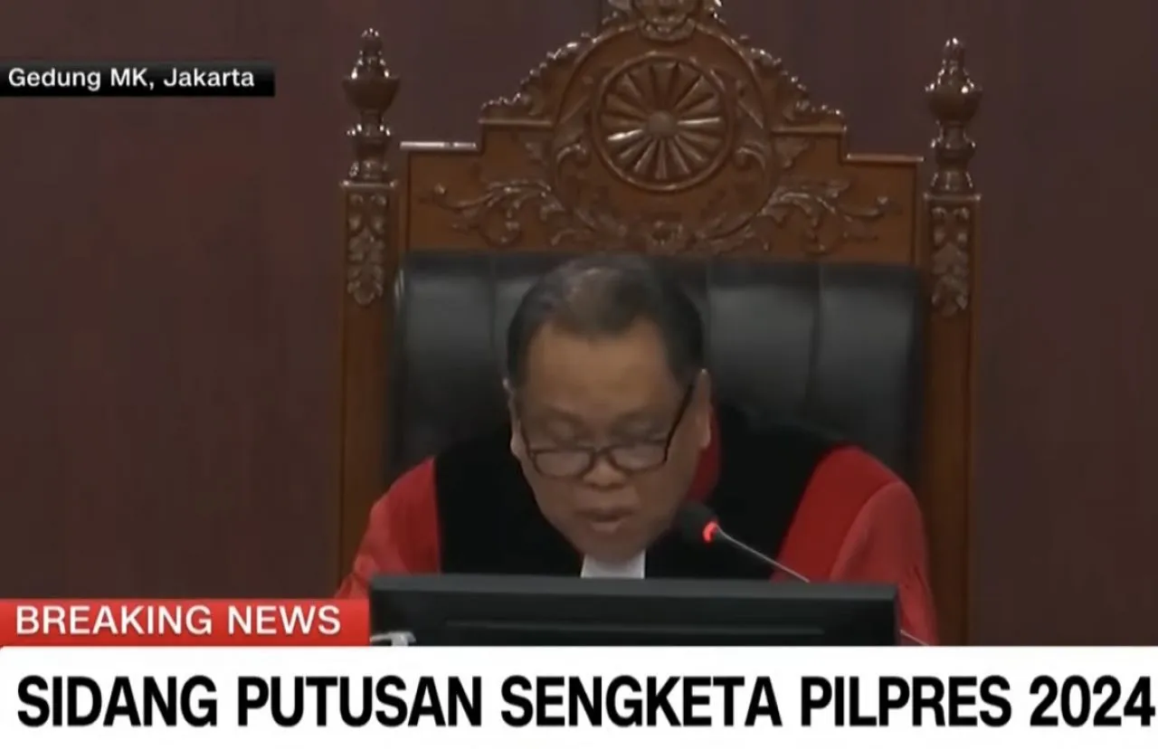 MK tak Temukan Bukti Yakinkan Jokowi Intervensi Syarat Perubahan Usia Cawapres
