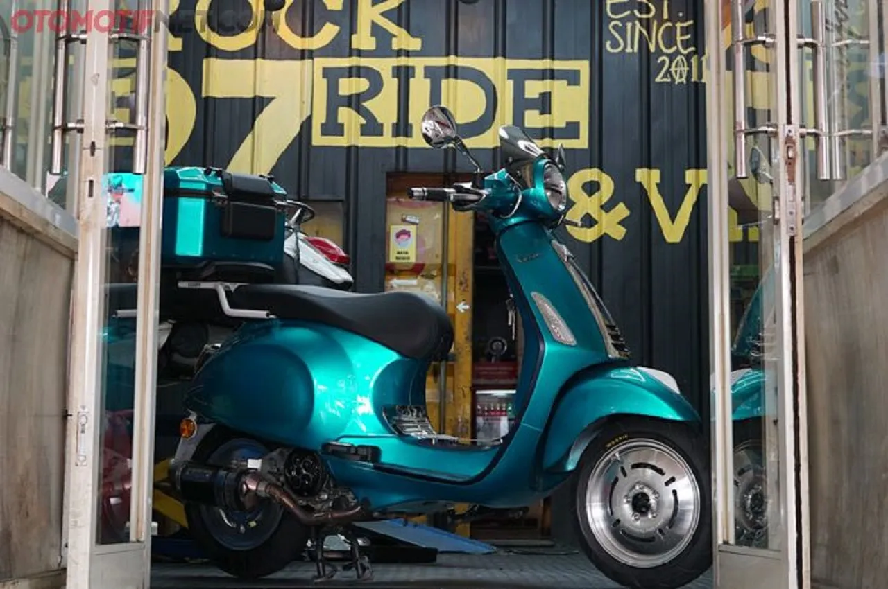 Modifikasi Warna dan Racing Style Bergaya 80’s-90’s Jadi Tren Vespa di 2024