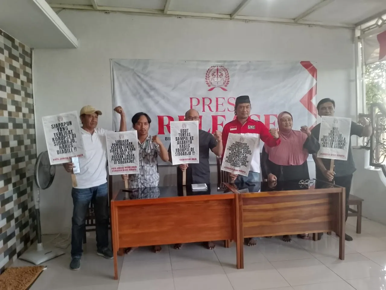 Enam Elemen Masyarakat Sidoarjo Desak KPK Jemput Paksa Tersangka Bupati Gus Muhdlor