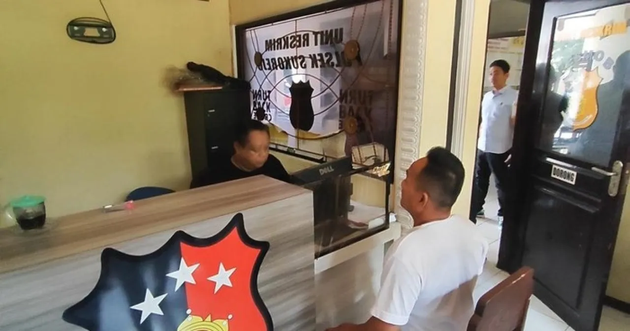 Pusat Olet-oleh di Pasuruan Dibakar Satpam Sendiri