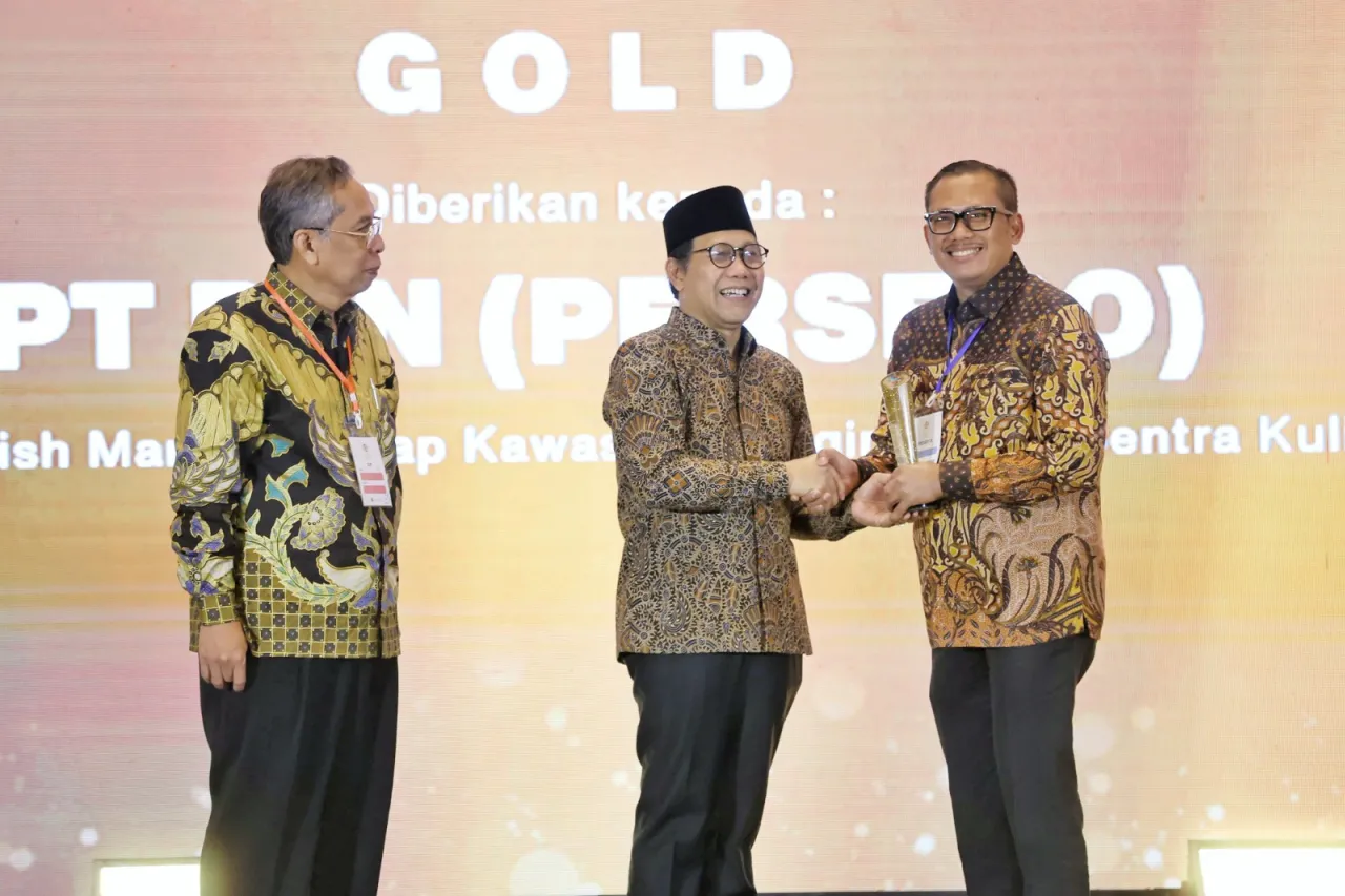 Tingkatkan Pertumbuhan Ekonomi Masyarakat, Kampung Mandar Fish Market Sabet Penghargaan