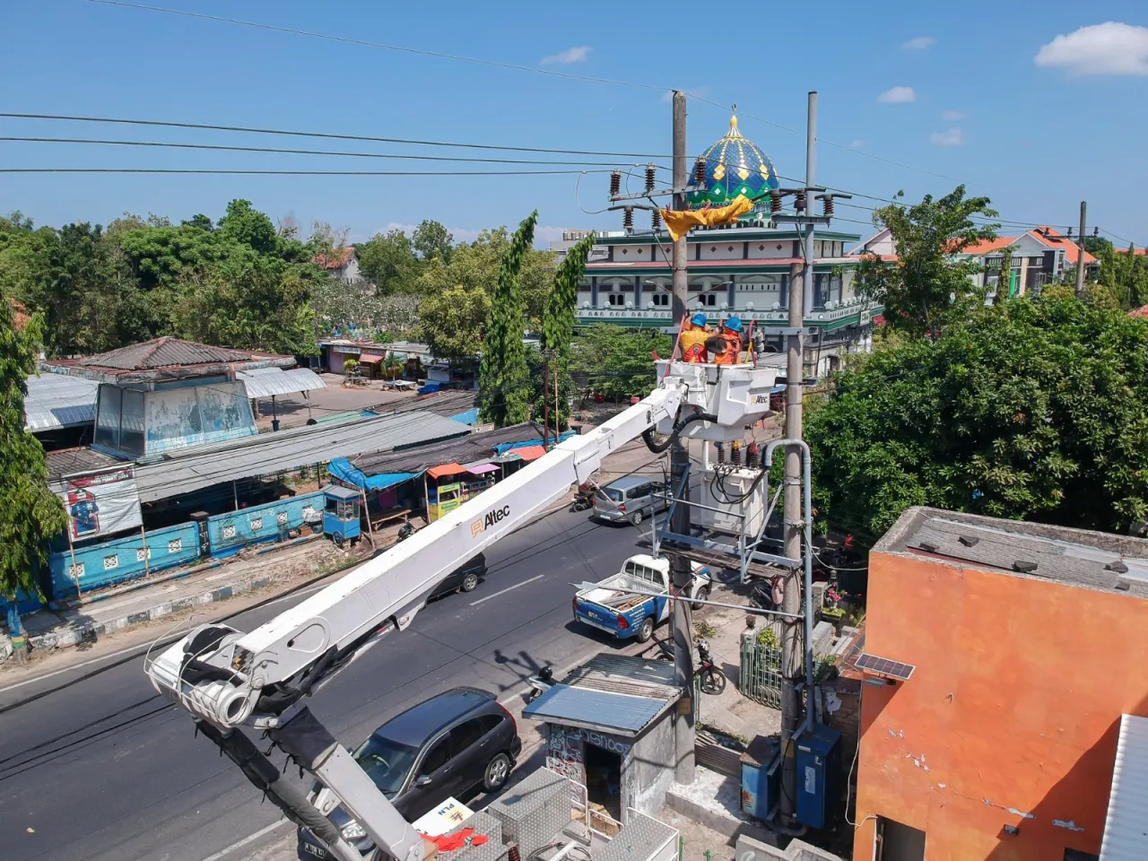 Tingkatkan Keandalan Pasokan Listrik di Jatim, PLN Gelar Pemeliharaan Tanpa Padam