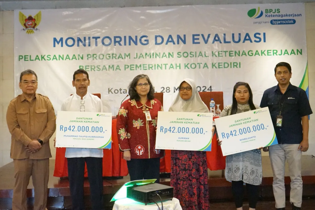 Baca juga : Pj Wali Kota Kediri Buka Monitoring dan Evaluasi Pelaksanaan Program Jaminan Sosial Ketenagakerjaan