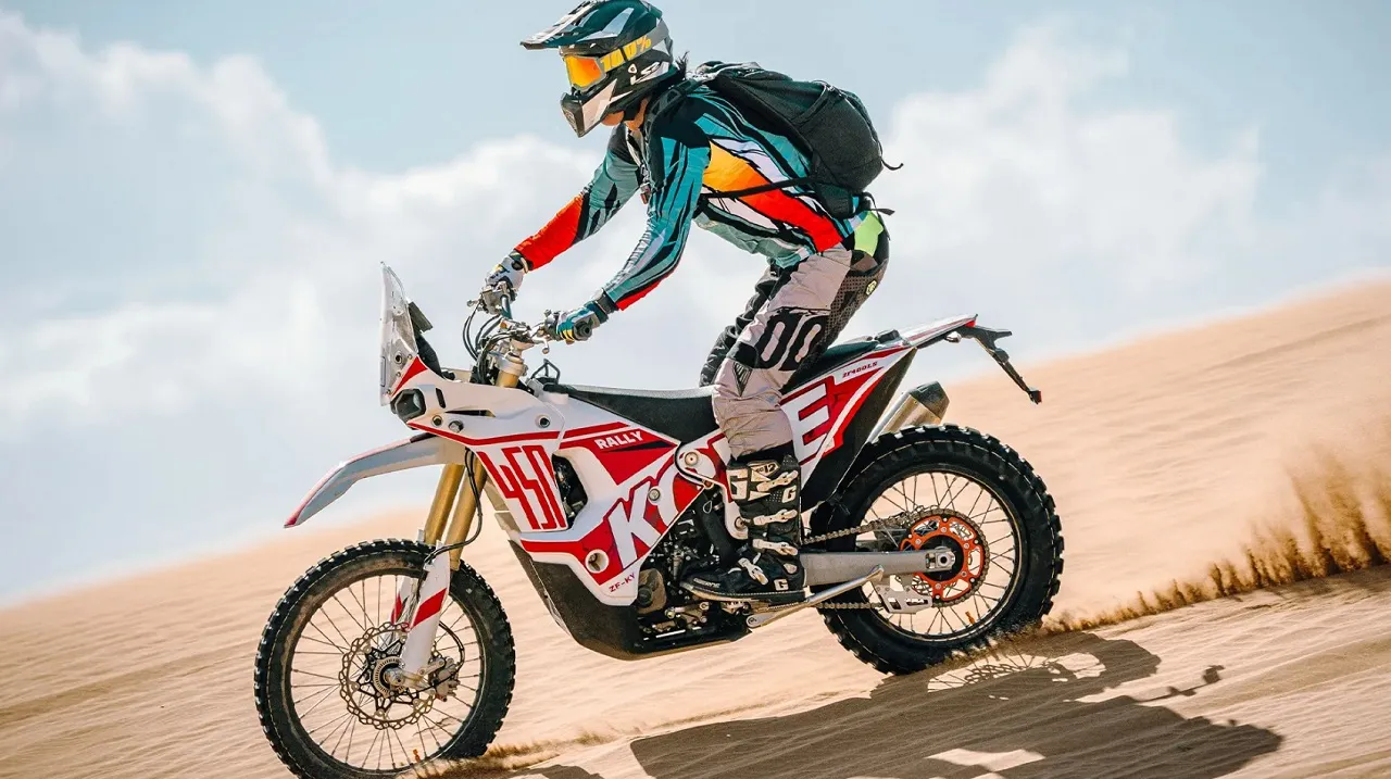 Tampilan Gahar Kove 450R, Mirip Kawasaki Ninja Naked