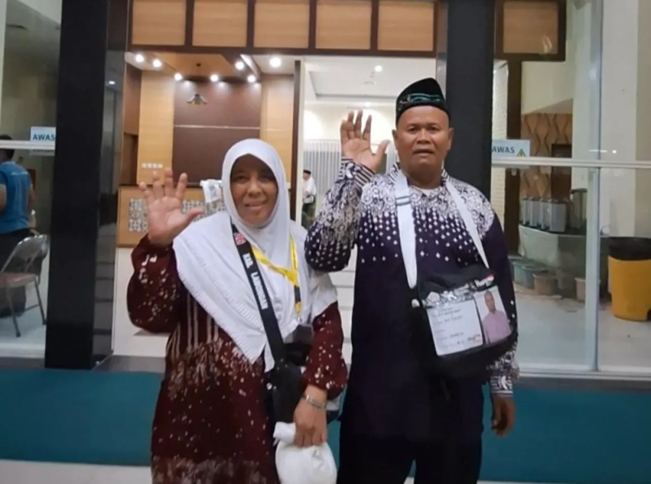 Nabung Selama 6 Tahun, Pencari Rumput Asal Lamongan Naik Haji