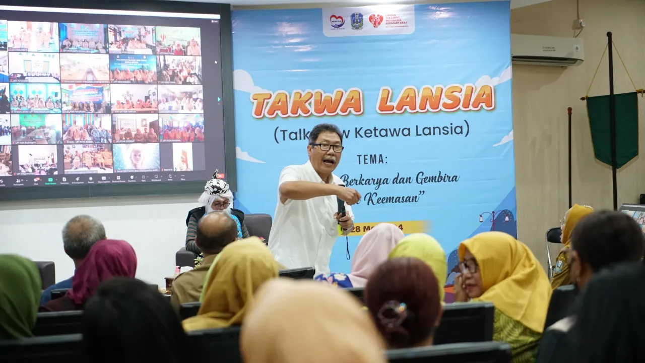 Sambut Hari Lanjut Usia Nasional ke-28, Dinsos Jatim Gelar ‘Bakso dan Takwa Lansia’