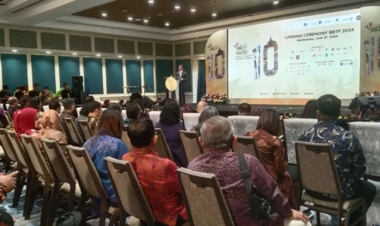 Kemlu Fasilitasi Konektivitas Pariwisata Tanah Air