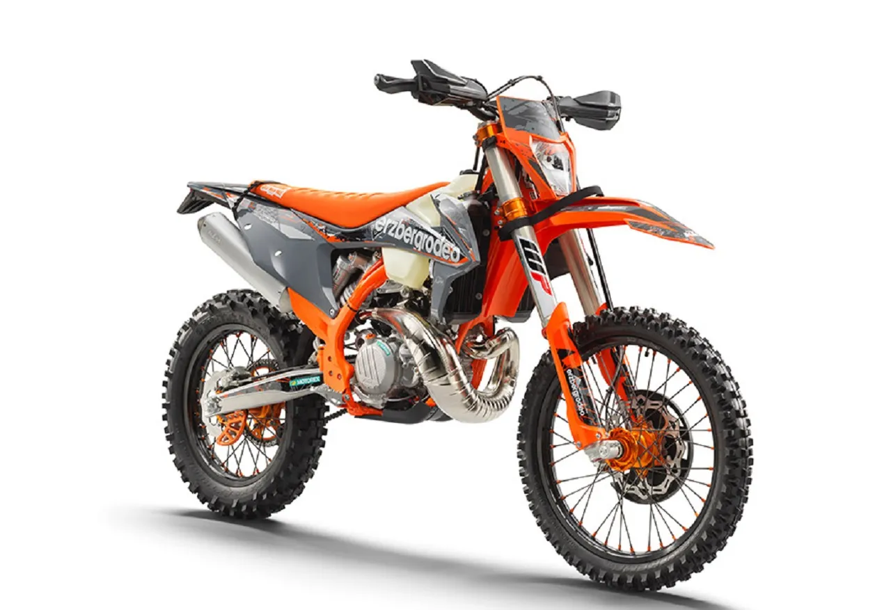 Tepis Isu Migrasi ke Elektrik, KTM Konsisten Pertahankan Motor 2-Tak