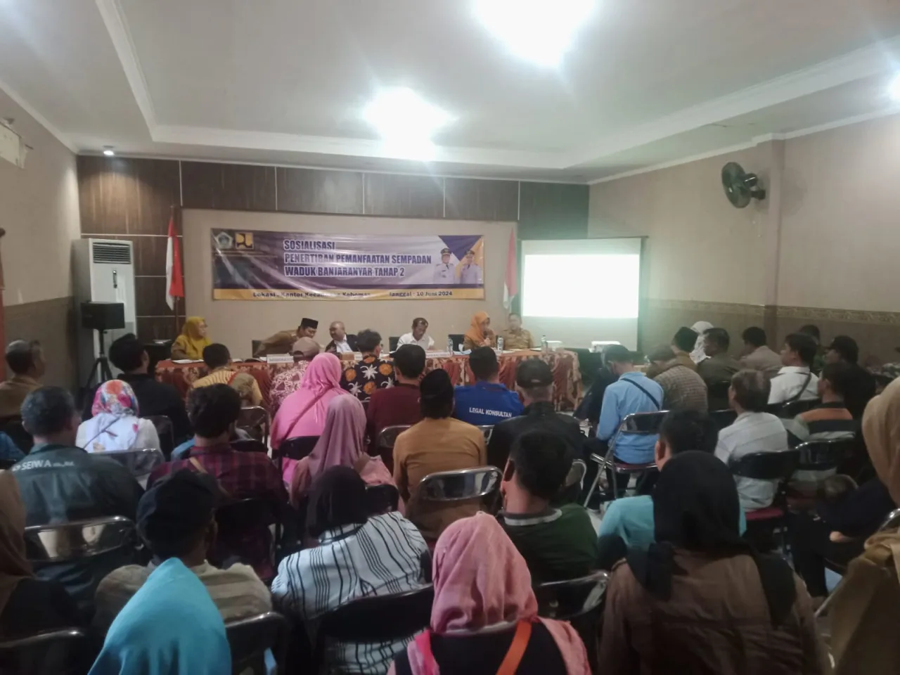Pedagang Kecil Waduk Bunder Protes Penggusuran Mendadak Pihak BBWS