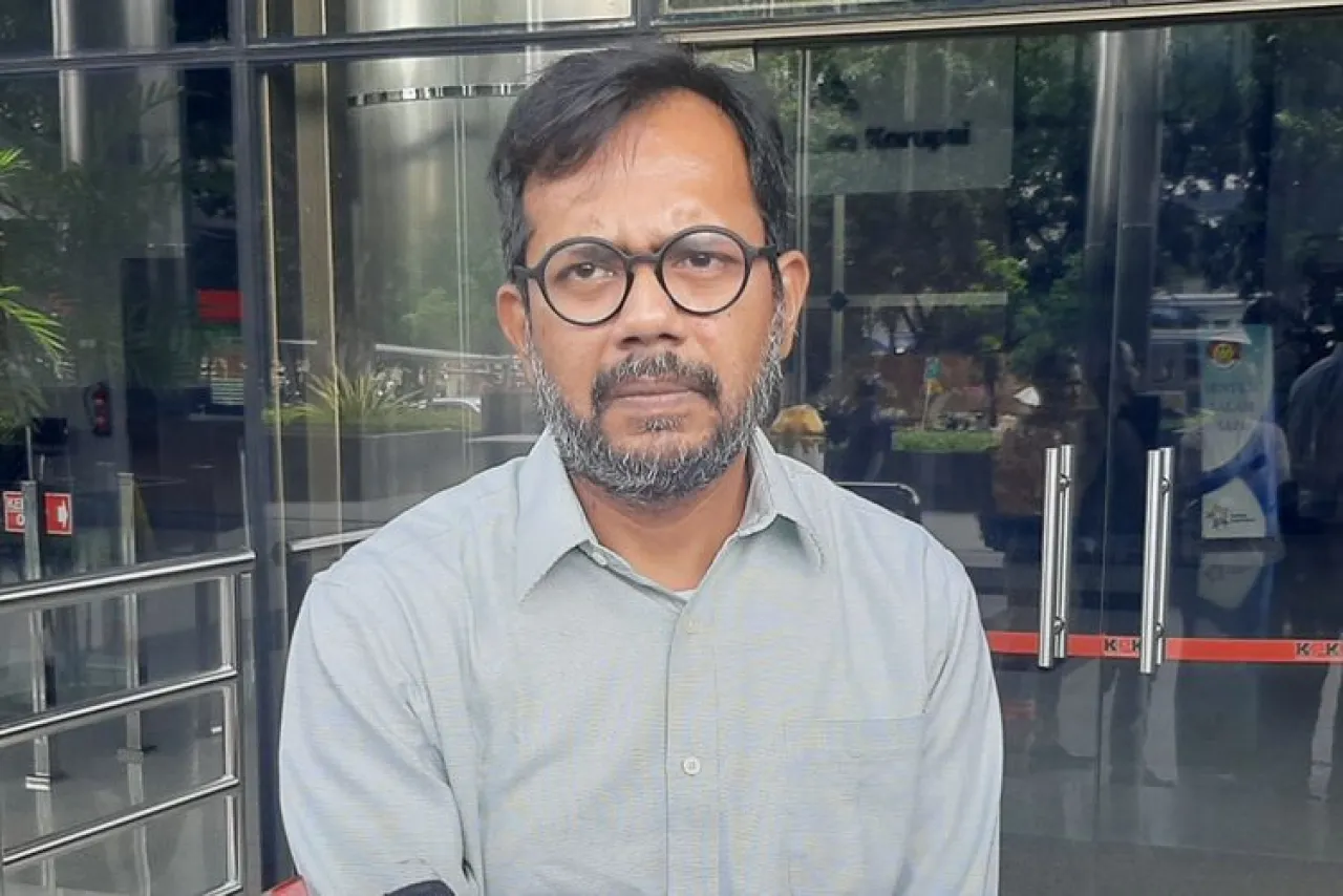 Politik Balas Budi Jokowi, Staf Bahlil Tangkis!