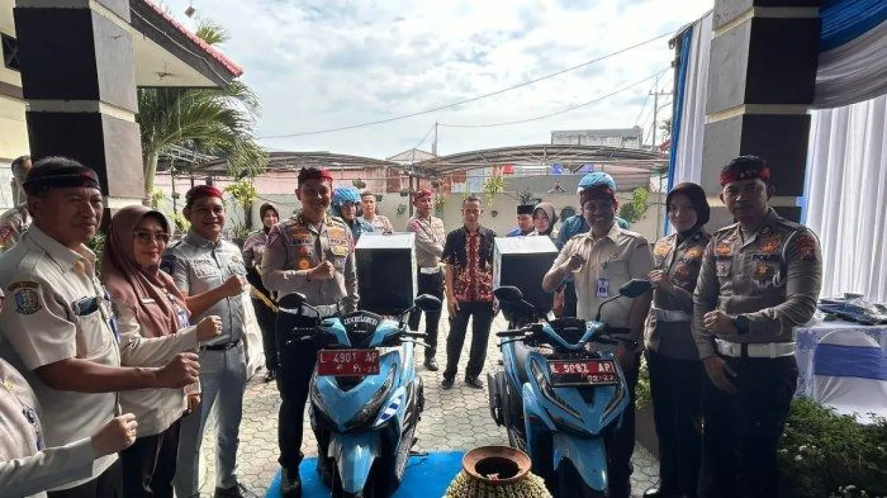 Ditlantas Polda Jatim Launching Samsat Dulur