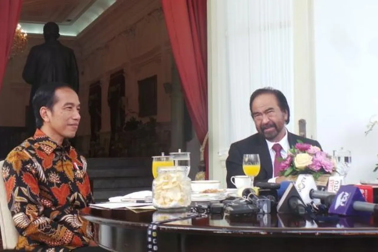 Lho! Jokowi - Paloh, Bahas Kesehatan