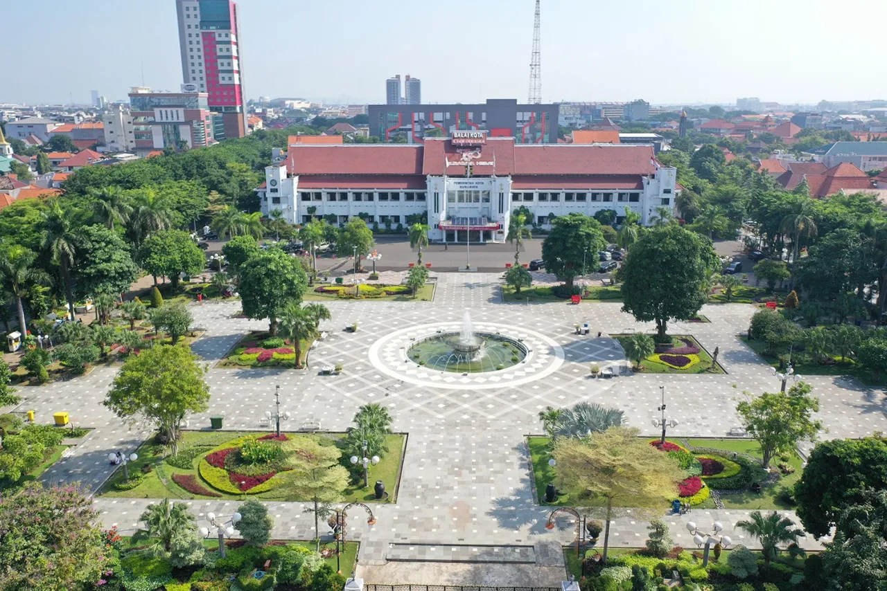 Satu Rumah Satu Sarjana Jadi Model Pemberdayaan Kualitas SDM Surabaya