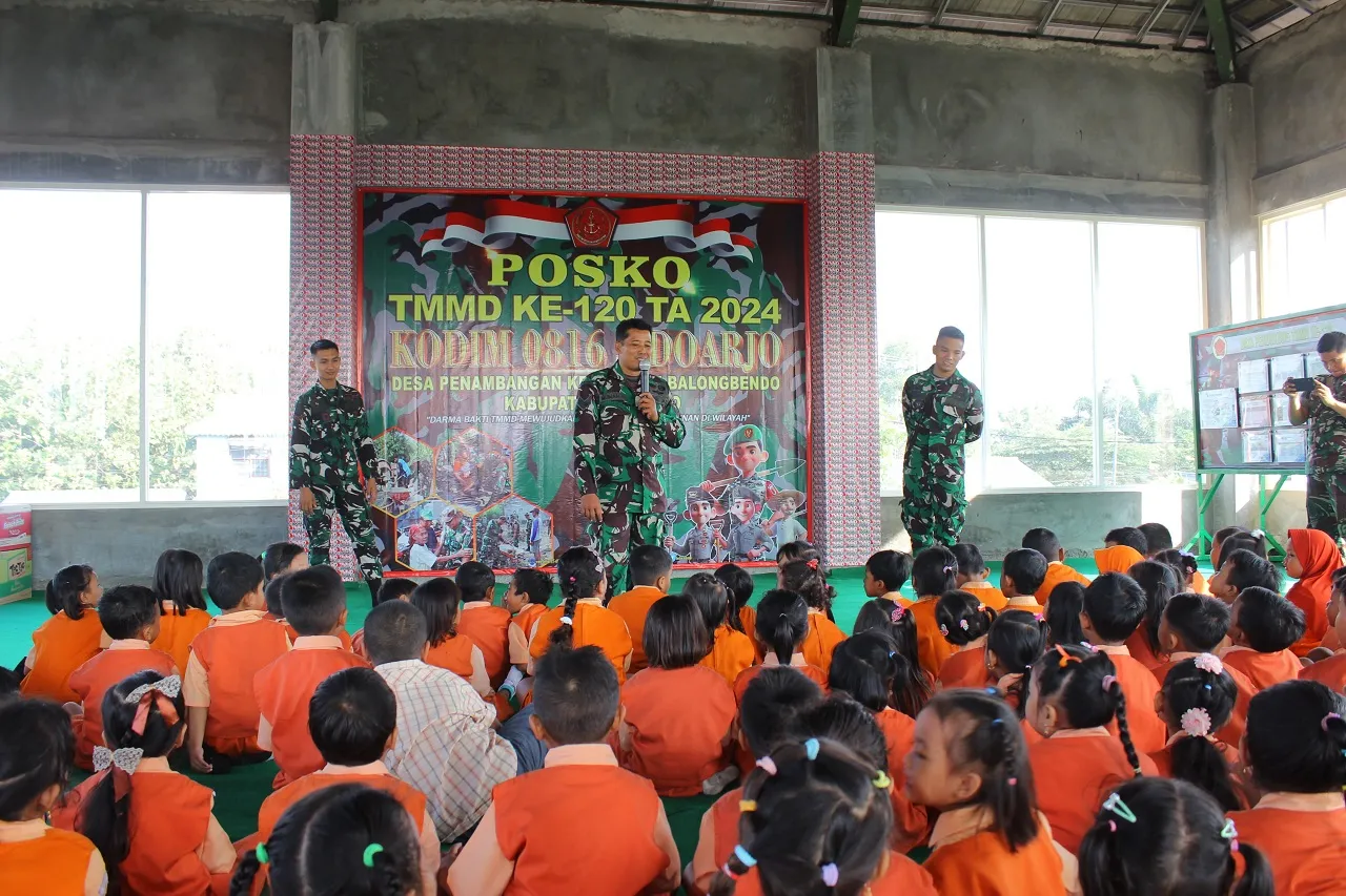 Satgas TMMD ke-120 Berikan Wawasan Kebangsaan Siswa-siswi TK Dharma Wanita Persatuan