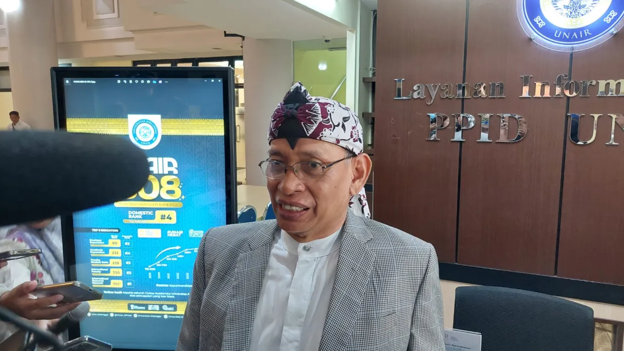 UNAIR Duduki Posisi 308 Perguruan Tinggi Terbaik di Dunia