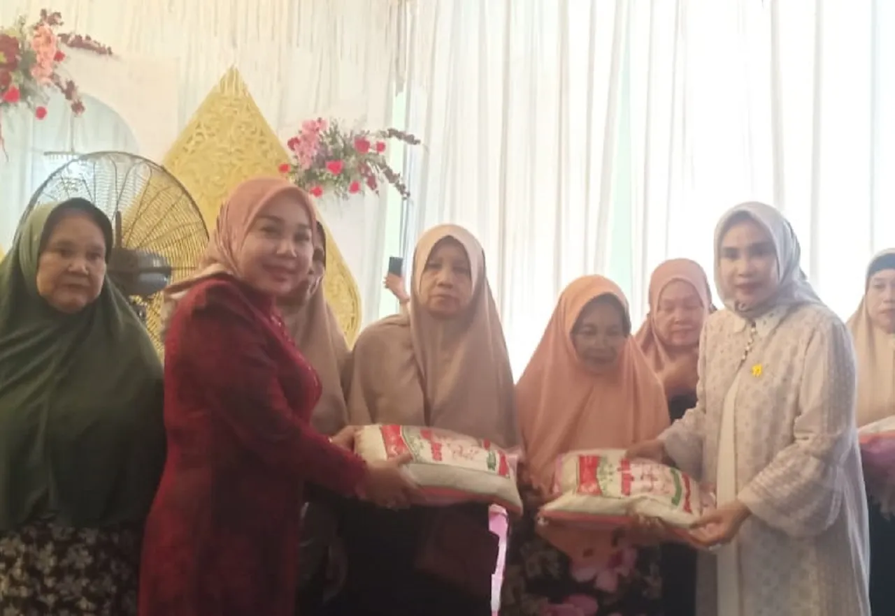 Jelang Idul Adha, Plt Ketua TP PKK Sidoarjo Gelar Pengajian Rutin Al Hidayah