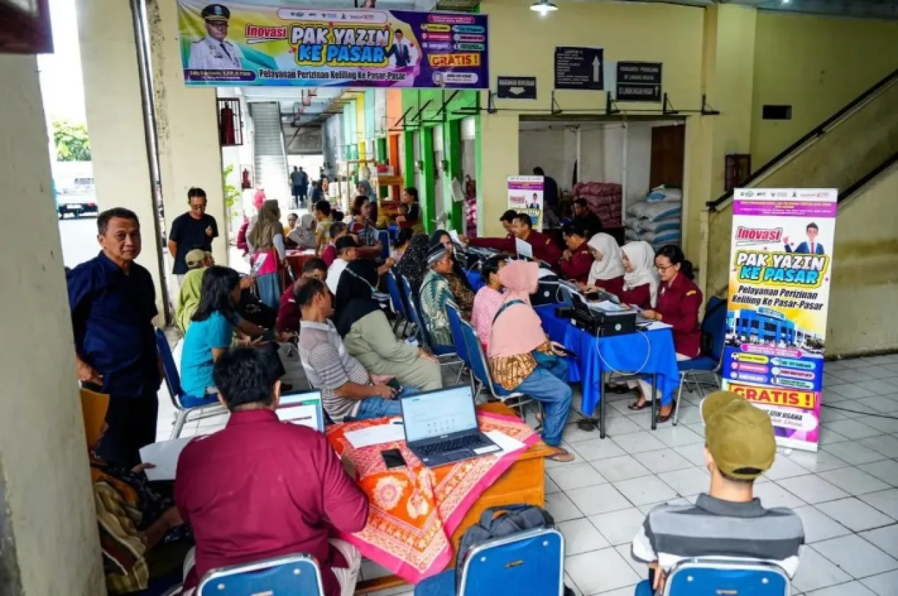 Permudah Perizinan Pedagang di Pasar Besar Madiun