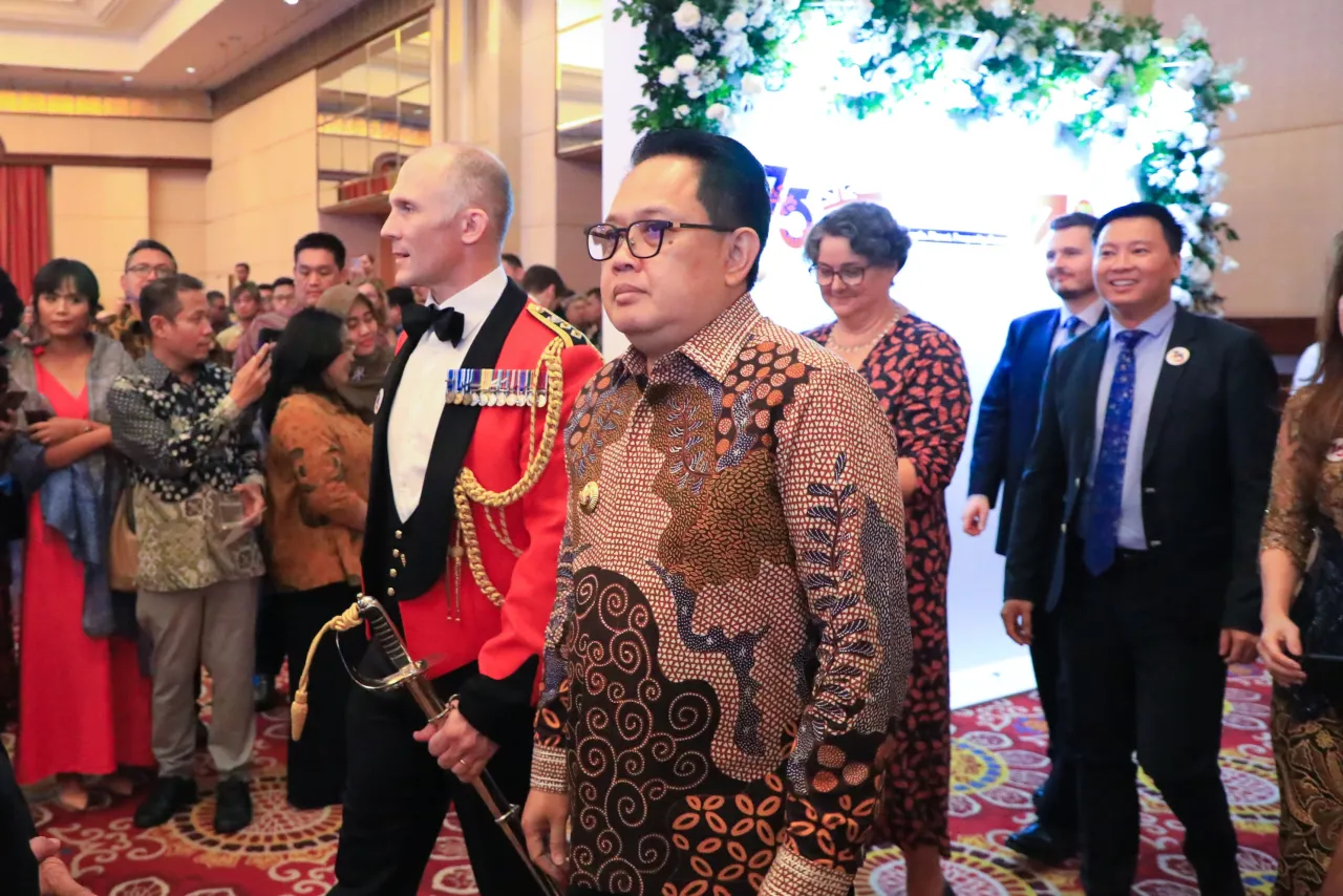 Pj Gubernur Adhy: Jatim Siap Perkuat Kerja Sama Dengan Inggris di Berbagai Sektor