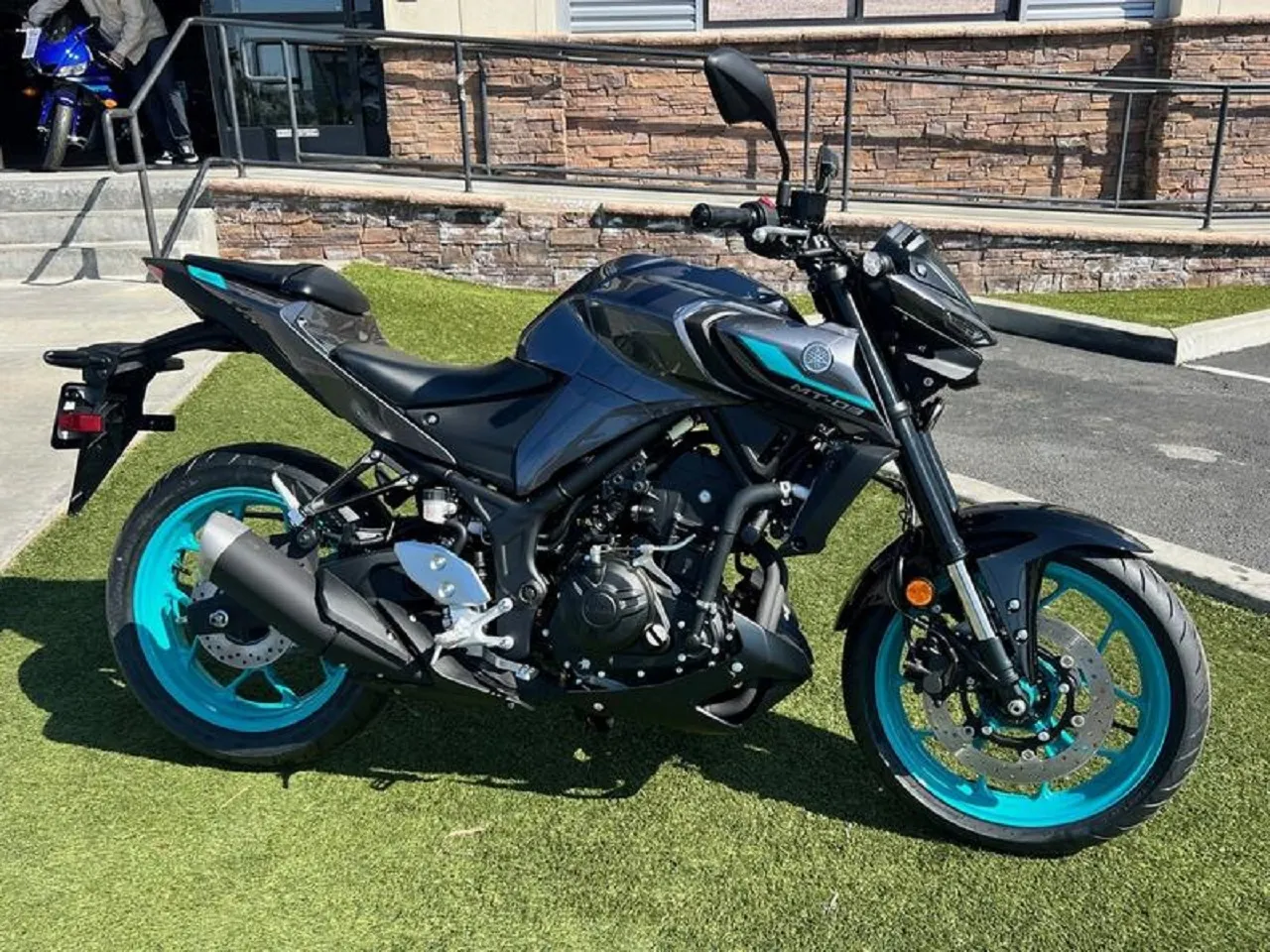 Yamaha Model MT-03 dan MT-25 Pamerkan Warna Baru Lebih Maskulin