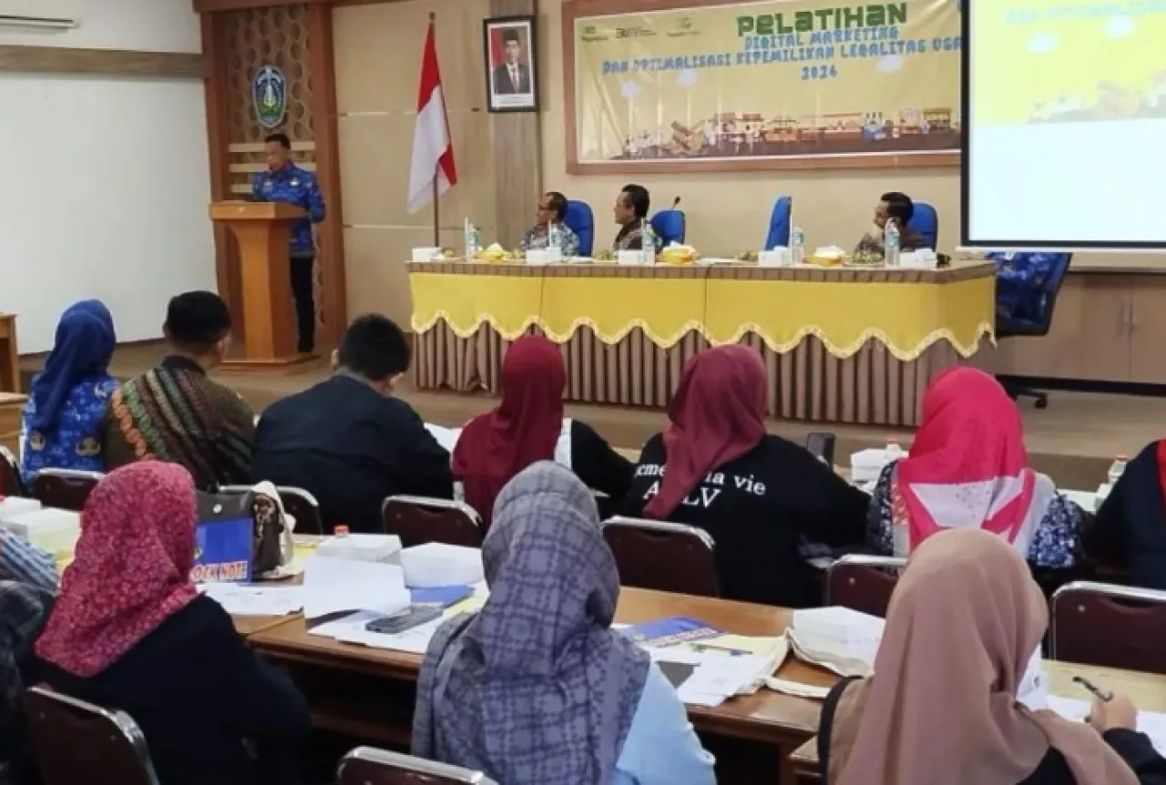 Pemkab Ponorogo Beri Pelatihan Pemasaran Digital untuk UMKM