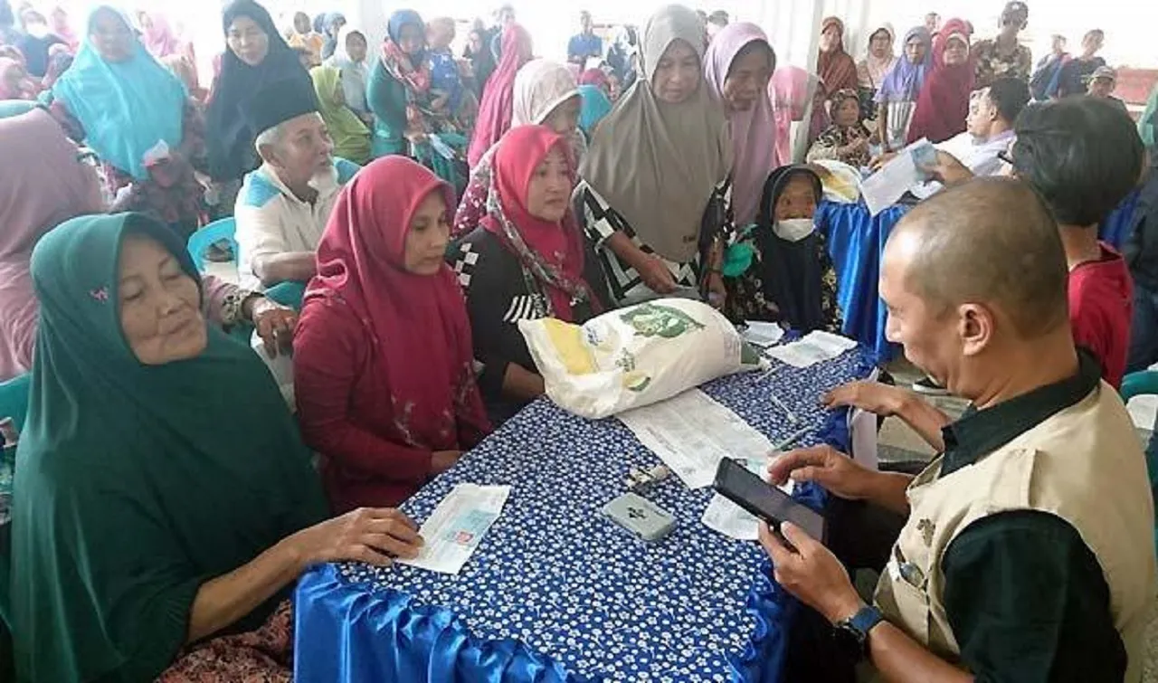 Salurkan Bantuan Beras Tahap 3, Bulog Tulungagung: 5 Kg/Bulan