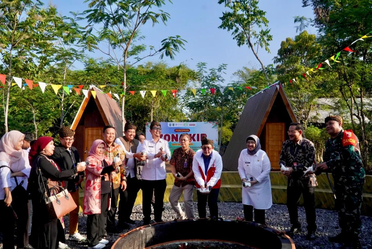 Meriahnya Puncak Acara Festival Wisata Desa Jawa Timur 2024, Pj Gubernur Jatim Resmikan Zona KIP