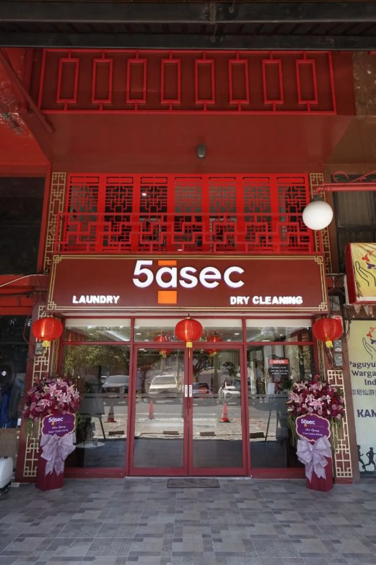 5asec Laundry & Dry-Cleaning Buka 3 Cabang Baru termasuk di Graha Family - Surabaya