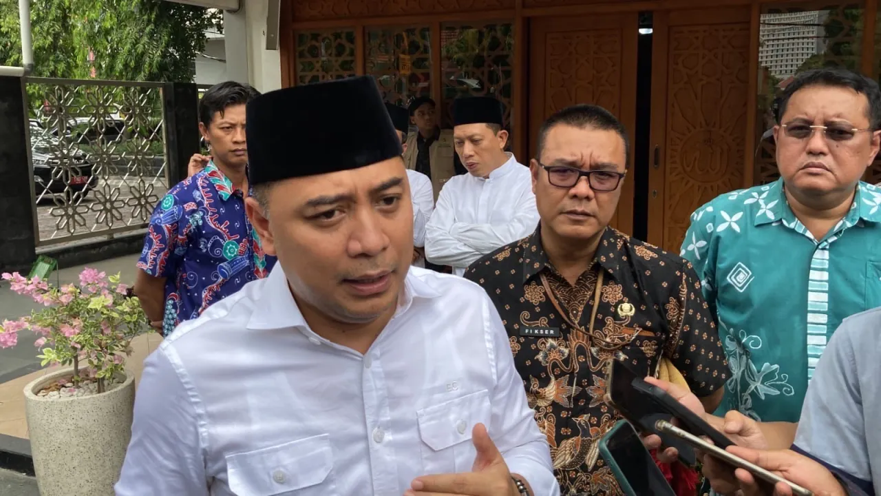 Baca juga : Penuhi Kebutuhan Nakes, Pemkot Surabaya Siap Membuka Akademi Perawat  