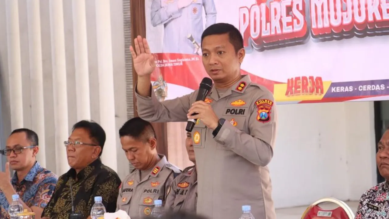 Jumat Curhat, Kapolresta Mojokerto Serap Aspirasi Masyarakat