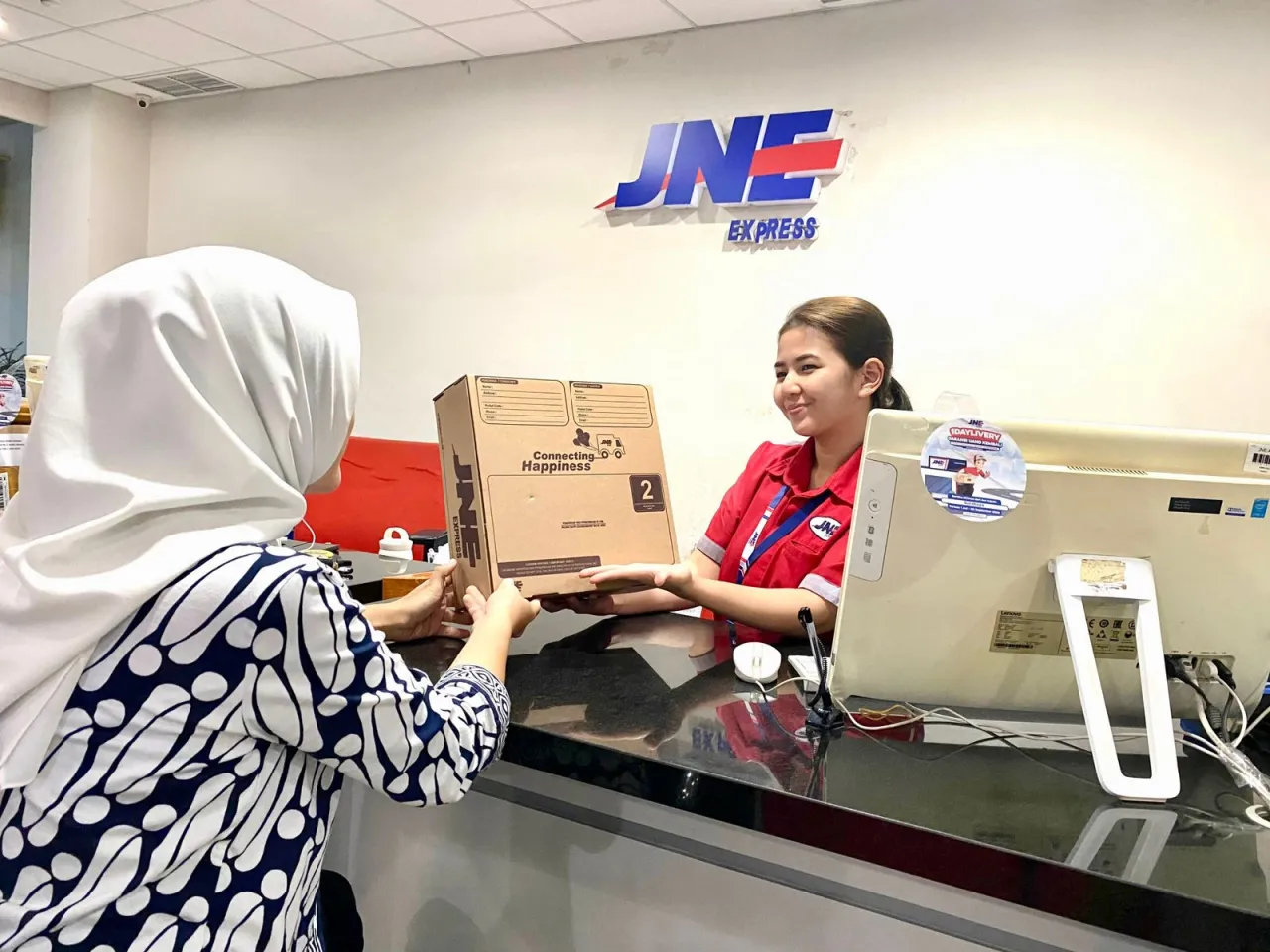 JNE Cabang Jawa Timur, Denpasar, NTB, dan NTT Memberikan Jaminan Garansi Uang Kembali Untuk Kiriman
